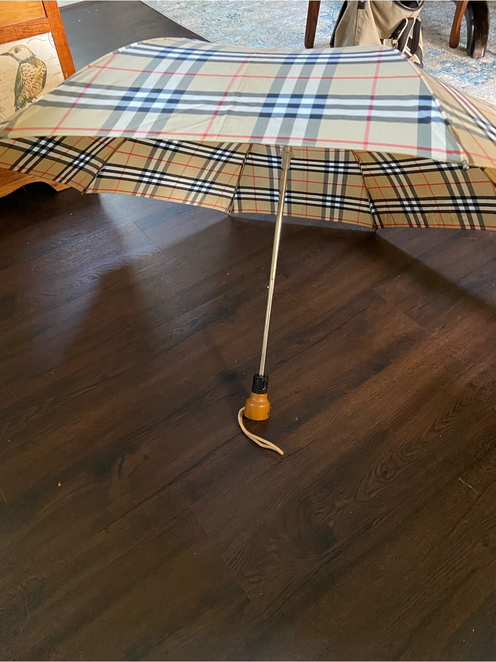 Burberrys Vintage Check Compact Umbrella in Beige, Black & Red (Sold As Is) - Picture 6 of 13